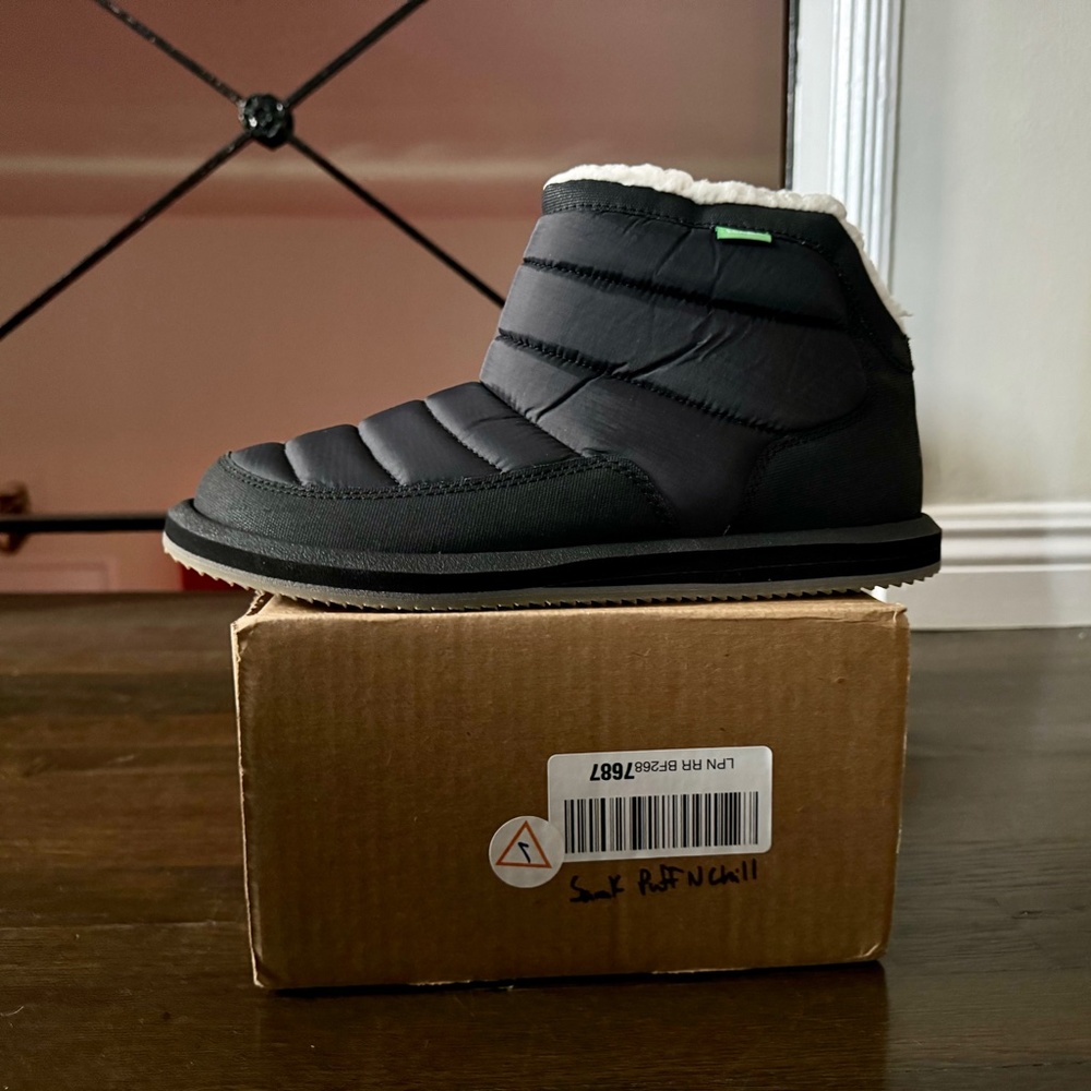 ⭐️Sanuk Puff and Chill Outdoor on in-house boots UK 8 EU 42 US M9/W10